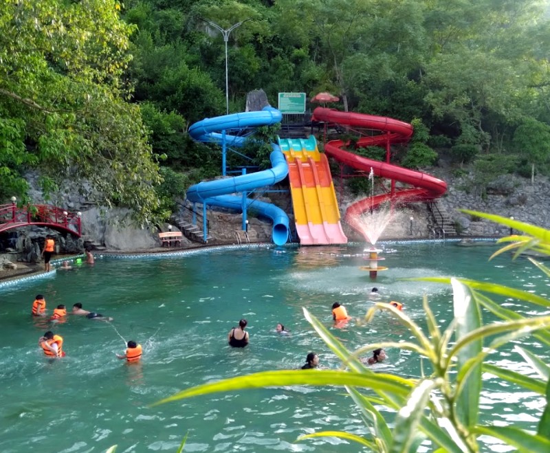 Du lịch Phong Nha Kẻ Bàng 2024