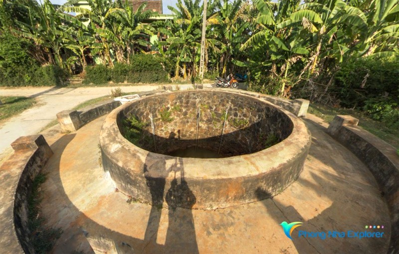 Giếng cổ ở Làng Cồn Ngựa