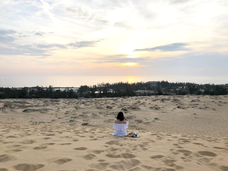 Lạc vào sa mạc ở Cồn Cát Quang Phú.