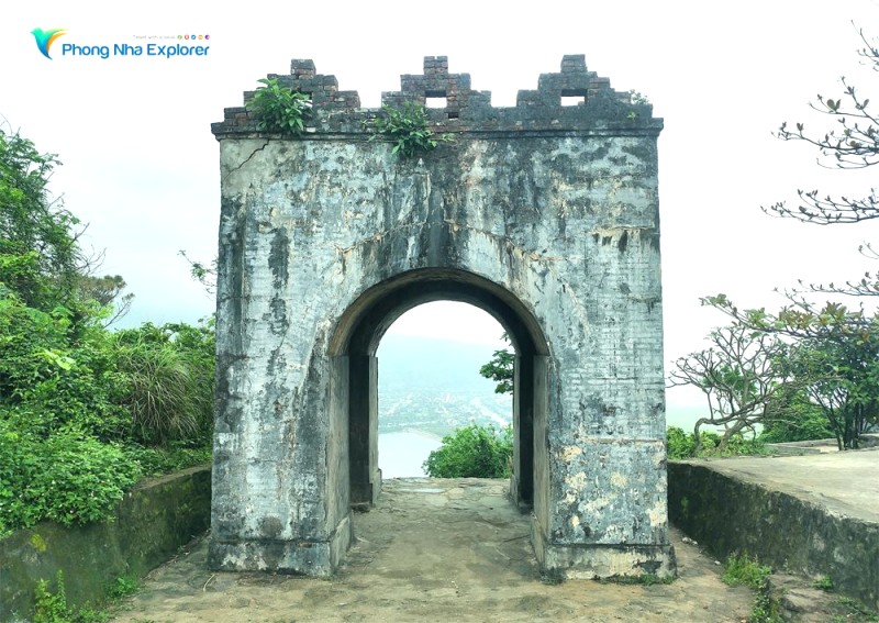 Hoành Sơn Quan: Chứng nhân lịch sử hào hùng.