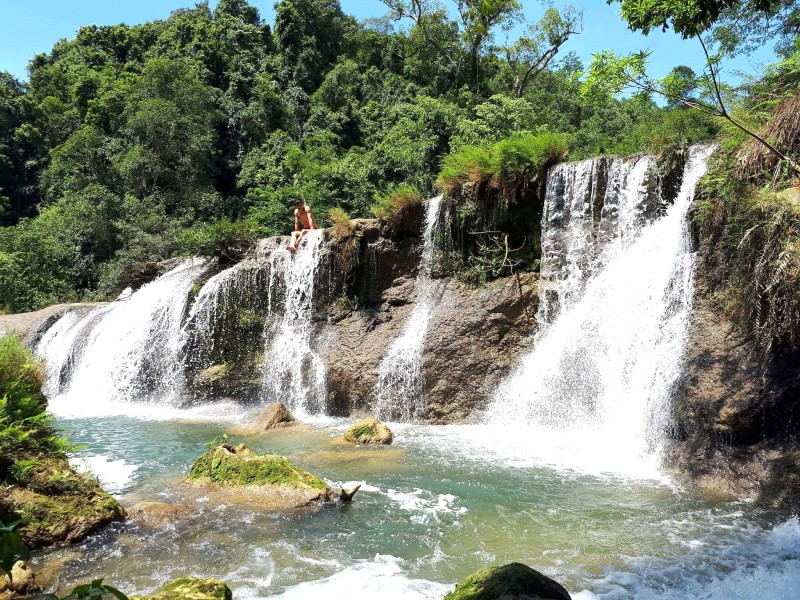 Thác Mơ Minh Hóa: Vẻ đẹp hoang sơ Quảng Bình