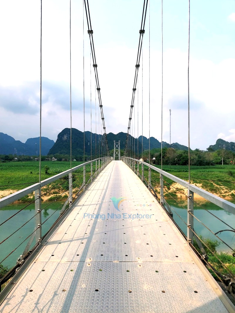 Cầu treo Thanh Sen ở Quảng Bình