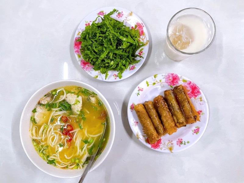 bánh canh Quảng Bình
