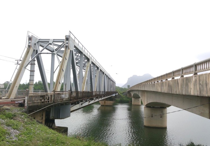 Đền tưởng niệm liệt sĩ Trường Sơn, Bến phà Long Đại, Quảng Bình