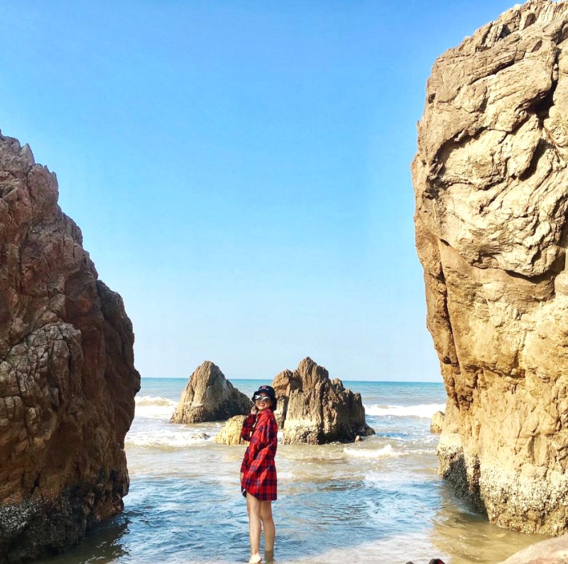 Bãi Đá Nhảy