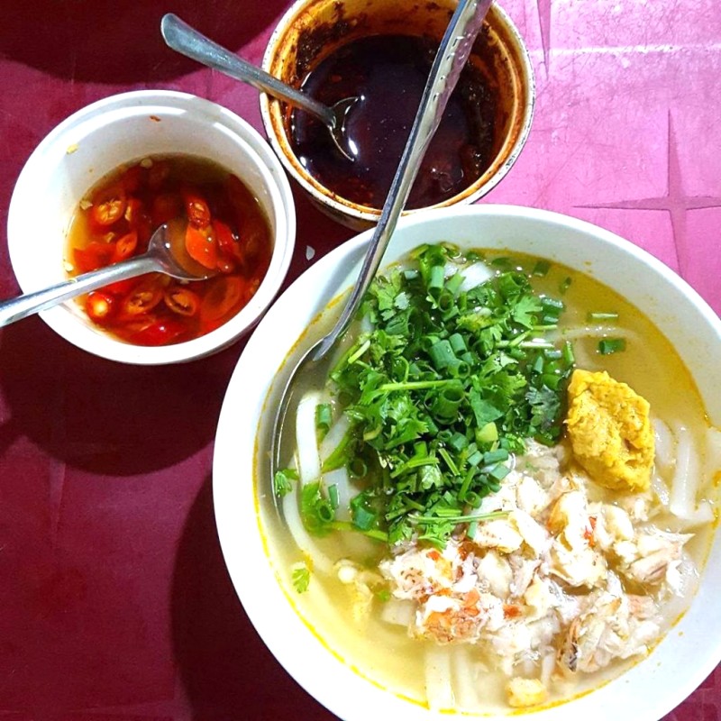 Bánh canh cua rời Quảng Bình