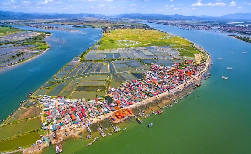 Khám phá Sông Gianh - linh hồn Quảng Bình.