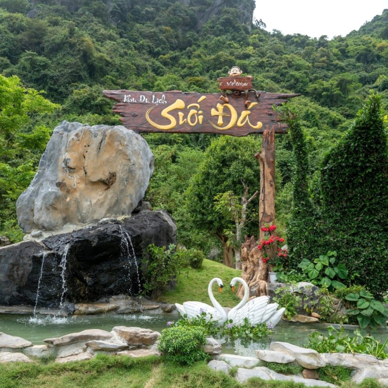 Suối Đá Quảng Bình: Vé tham quan 2023