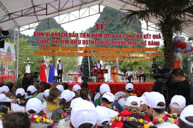 Party Countdown đón năm mới Phong Nha Kẻ Bàng