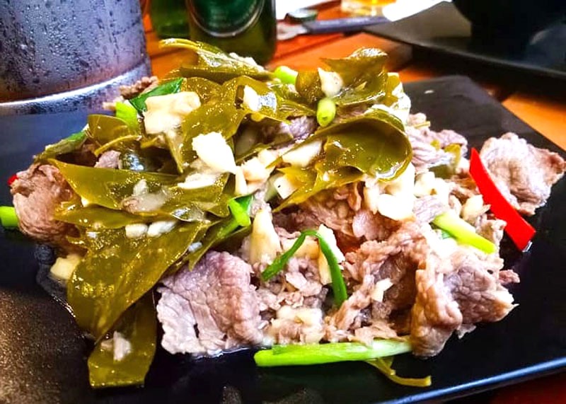 Trâu lá trơng, đặc sản Quảng Bình.