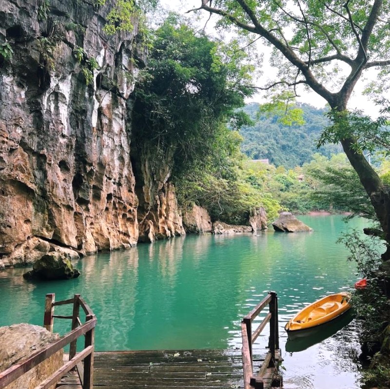 Sông Chày Hang Tối Quảng Bình