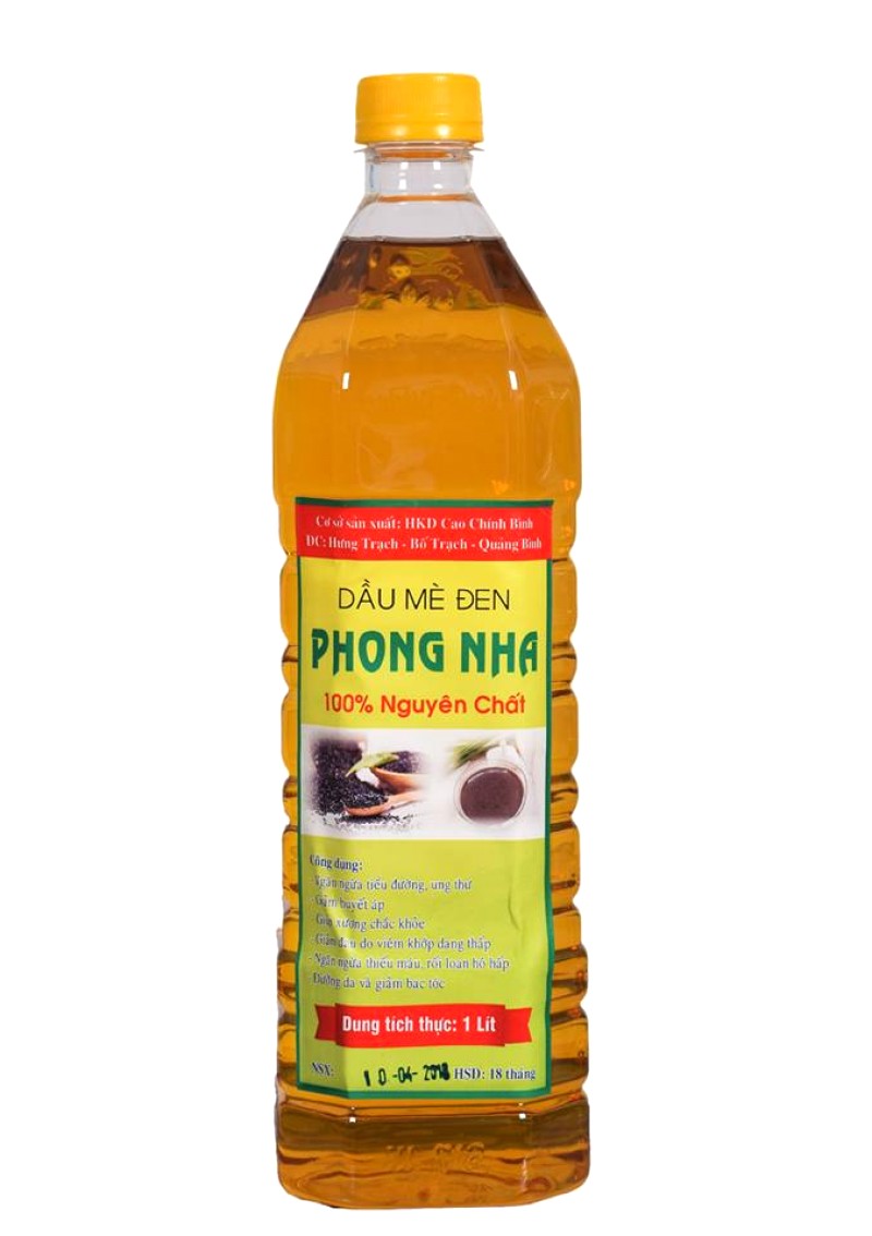 Dầu Lạc Phong Nha: Nguyên chất, tốt cho sức khỏe.