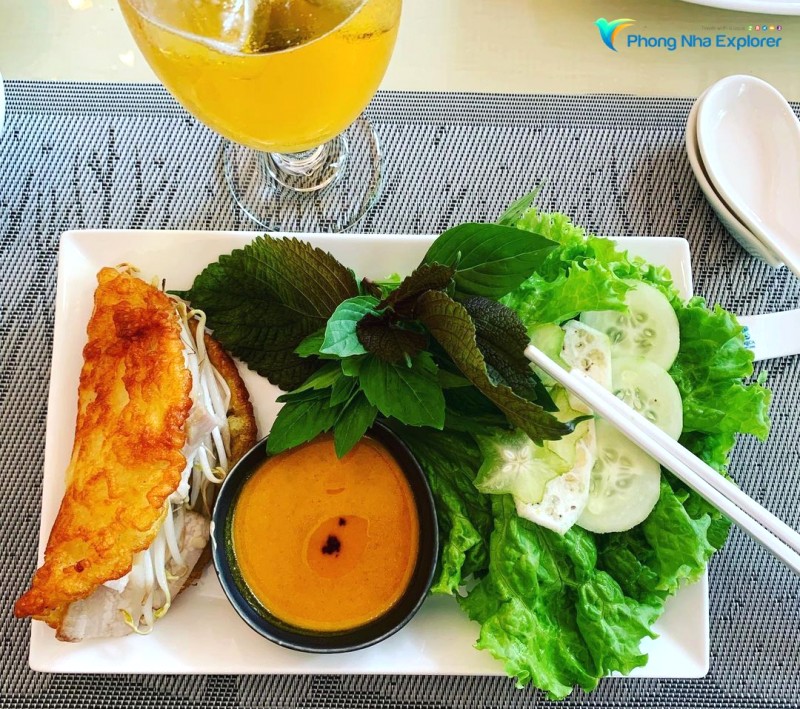 Bánh Khoái Quảng Bình: Mê hoặc vị ngon!