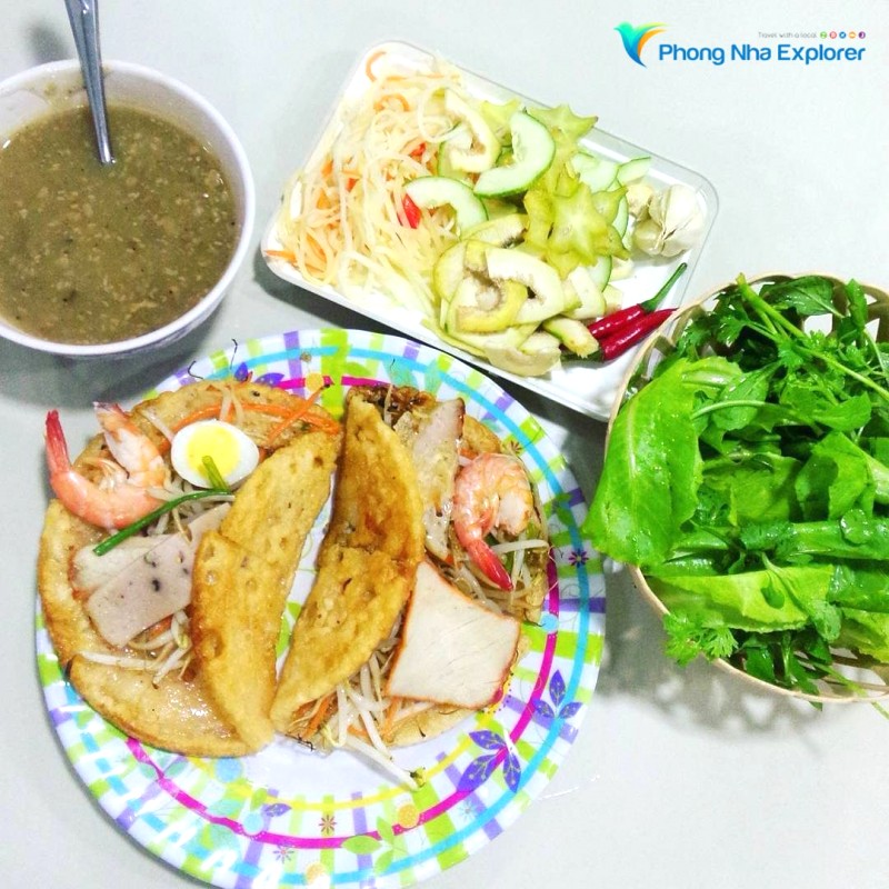 Bánh Khoái Quảng Bình: Vị ngon mê hoặc!