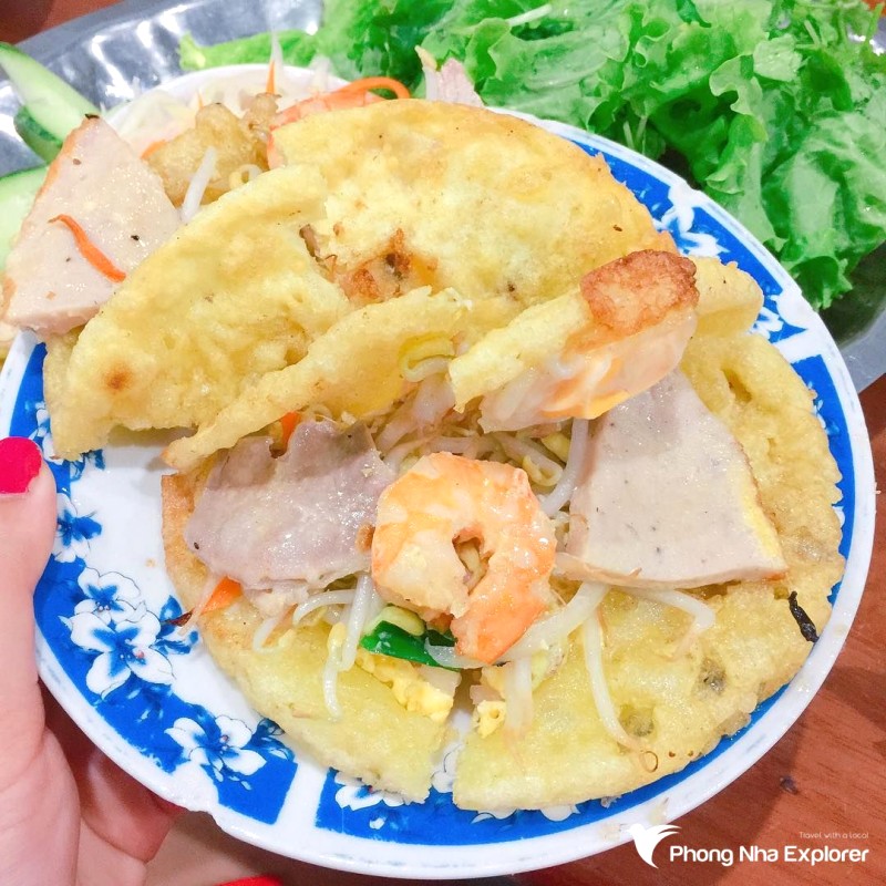 Bánh Khoái Quảng Bình: Mê vị khó quên!