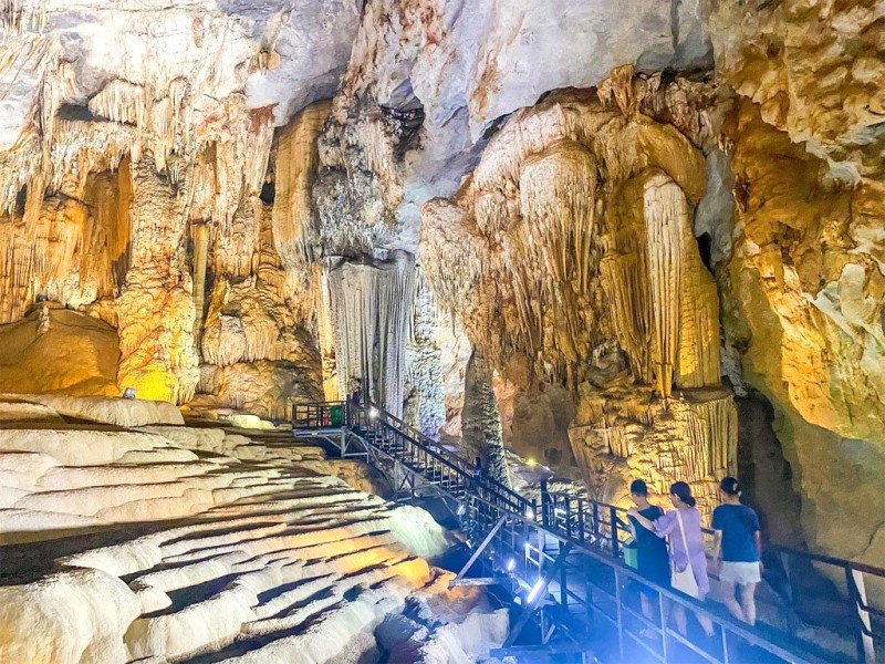 Động Thiên Đường Quảng Bình