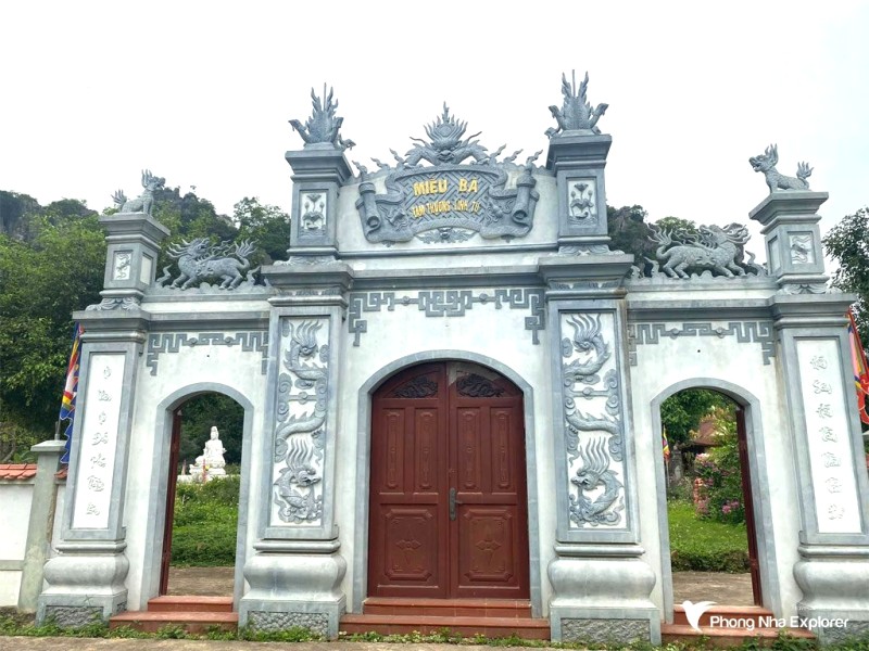 Miếu Bà Tam Thượng Linh Từ (Quảng Bình)