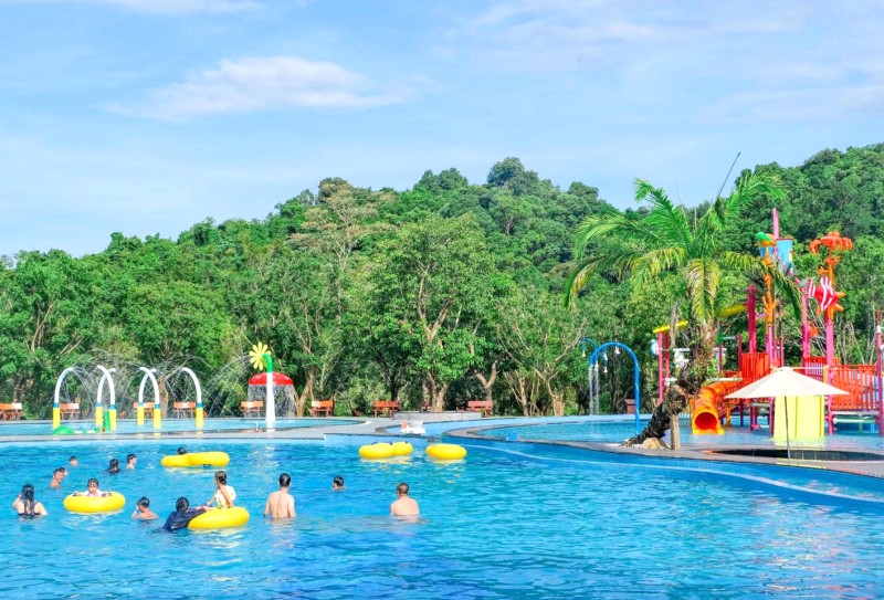 Công viên nước Suối khoáng Bang