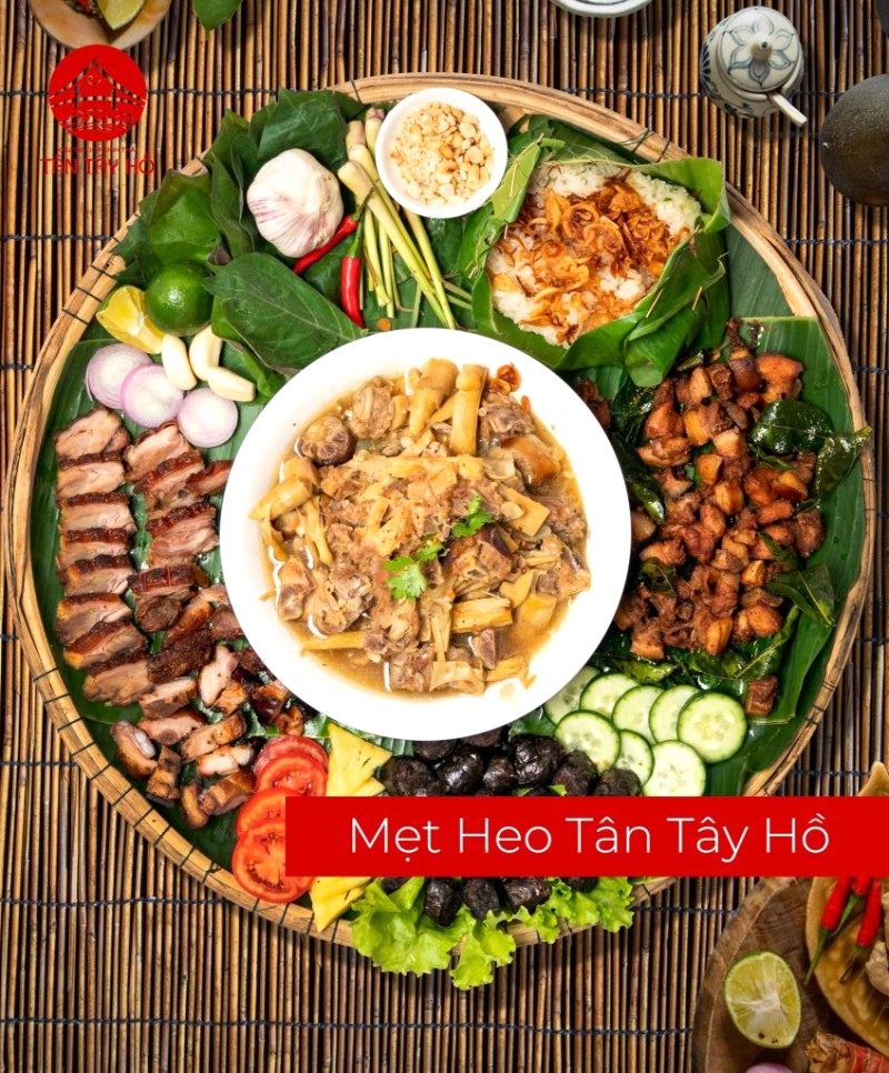 Tân Tây Hồ: Nhà hàng sinh thái Quảng Bình