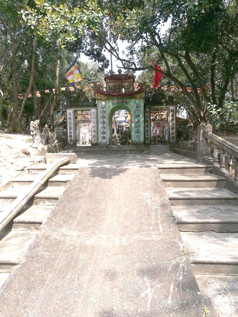 Chùa Quan Âm Tự - Ngôi chùa cổ linh thiêng ở Quảng Bình.