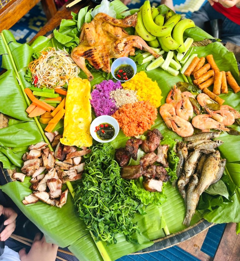 Mẹt nướng Hang Tối