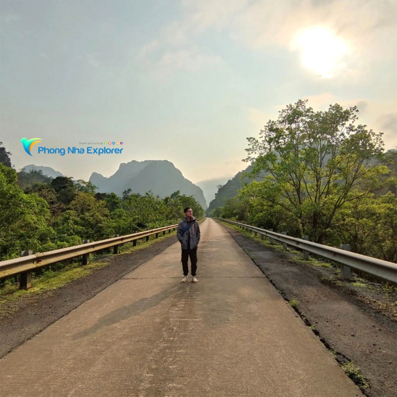 Chạy bộ đường 20 Phong Nha.