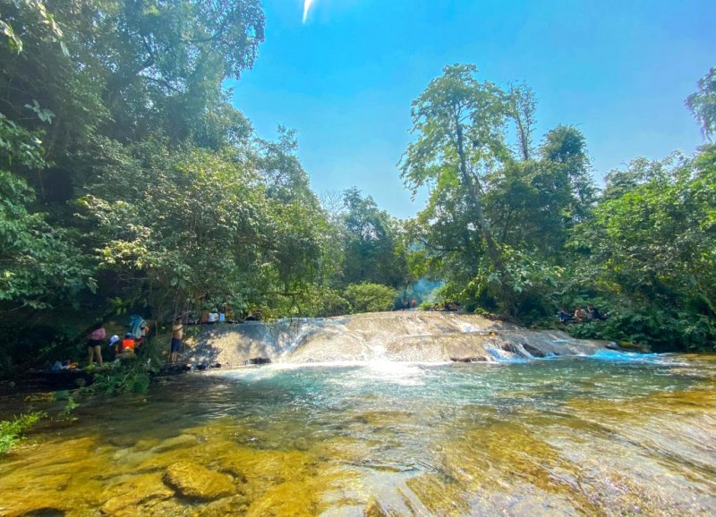 Giá vé tắm suối Chà Cùng, Quảng Bình