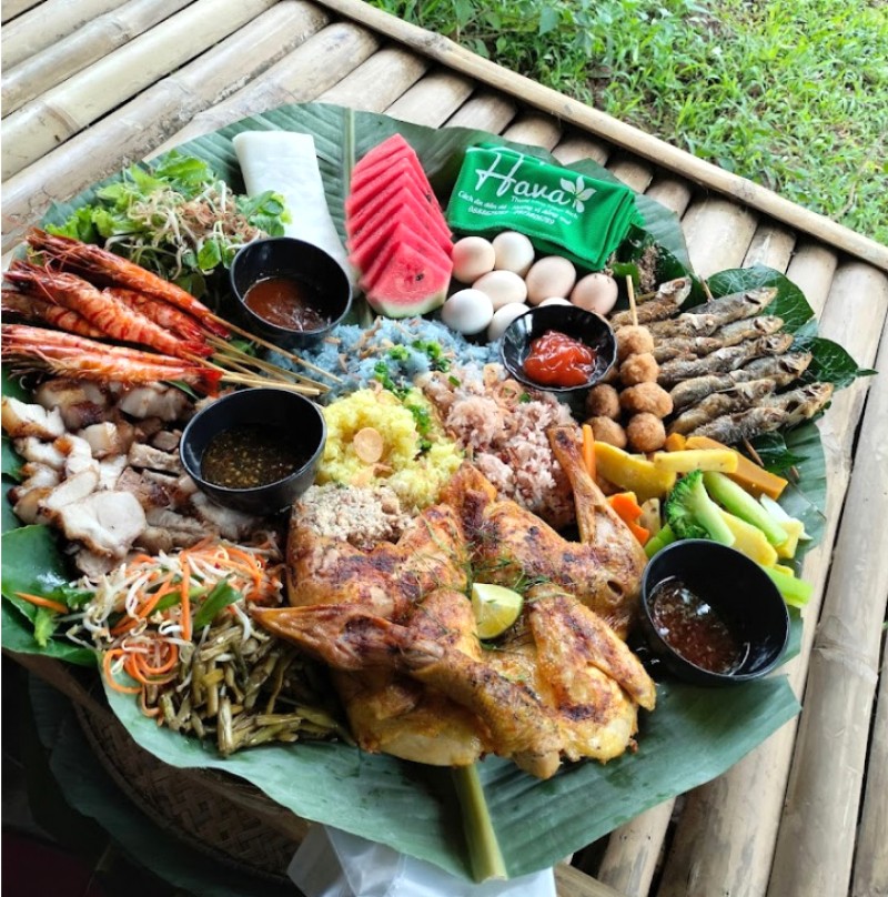 Mẹt nướng tại Thung Lũng Hava
