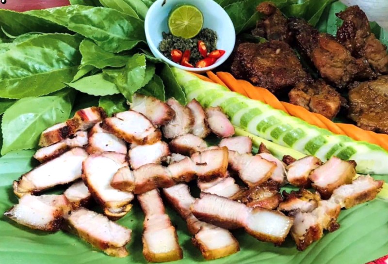 Da mỏng, thịt mềm.