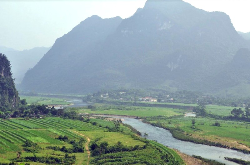 Làng Mô, điểm du lịch giữa Trường Sơn.