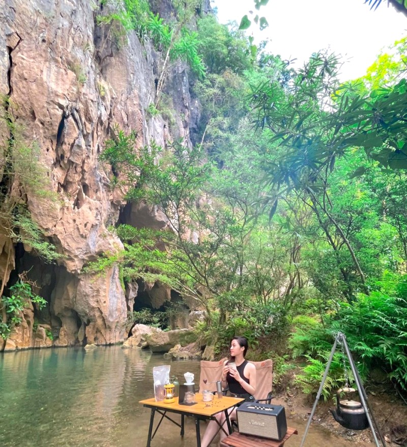 Khám phá rừng núi