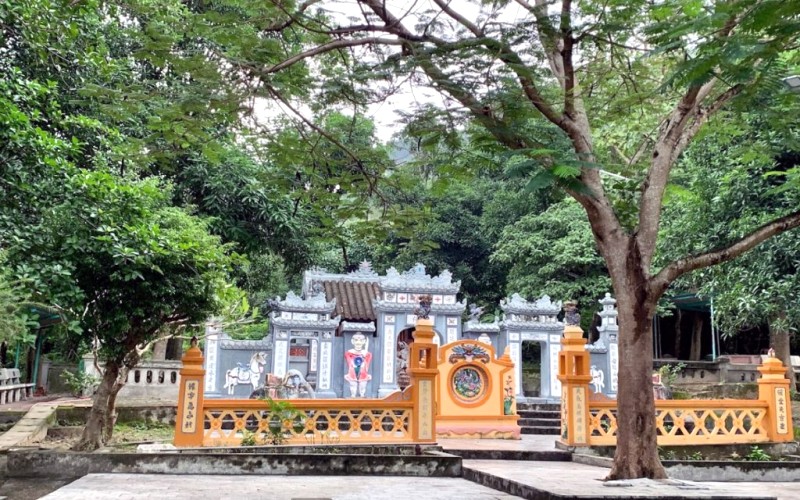 Đền thờ Thánh Mẫu Liễu Hạnh