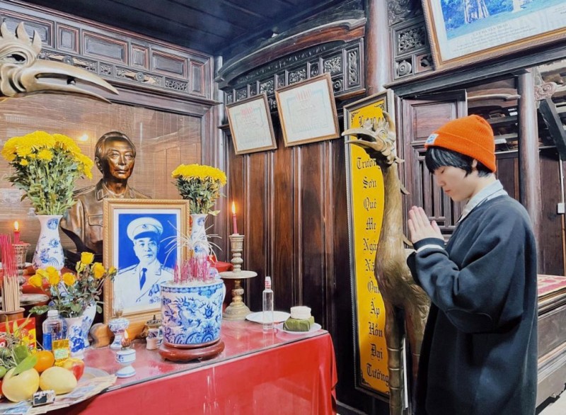 Ngôi nhà giản dị, cuộc đời phi thường.