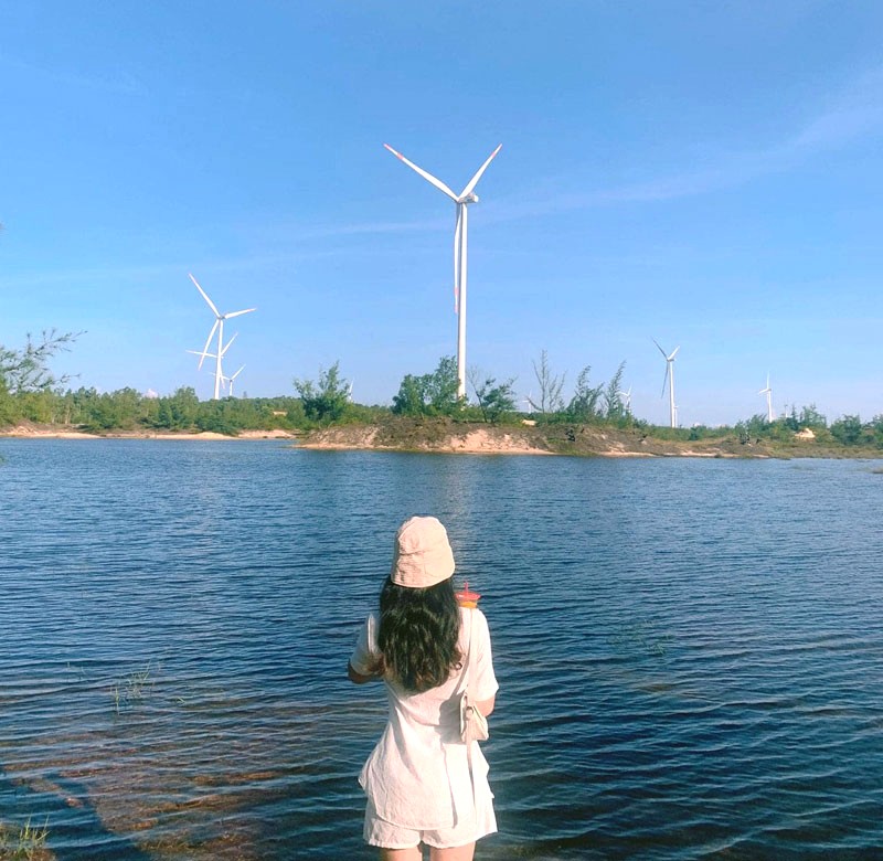 Cánh Đồng Điện Gió Quảng Bình