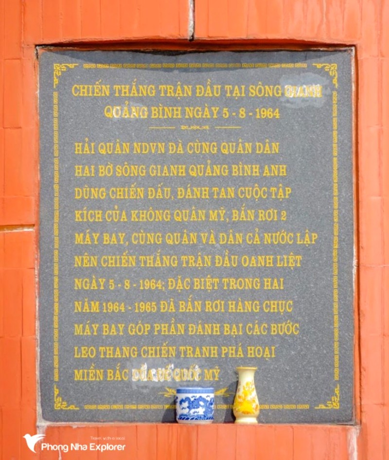Tượng đài chiến thắng Sông Gianh