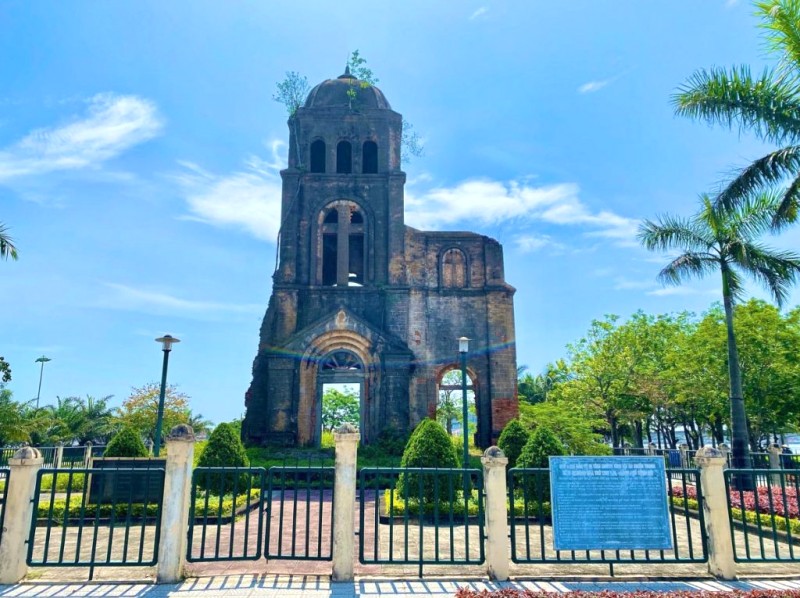 Chứng tích tội ác chiến tranh