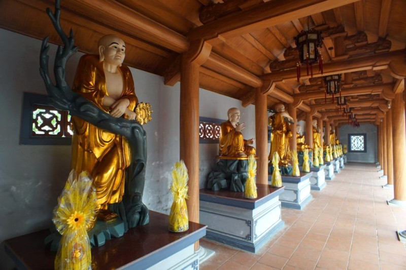 Chùa Hoằng Phúc: Linh thiêng, cổ kính hơn 700 năm.