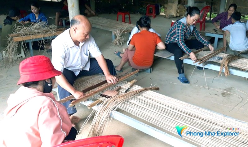 Lê Viết Sơn, con làng Vân Sơn.